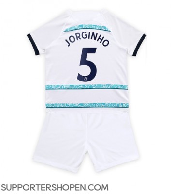 Chelsea Jorginho #5 Bortatröja Barn 2022-23 Kortärmad (+ korta byxor)